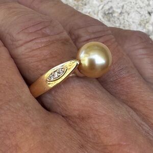 Vintage 14k T&S Tara Elegant Golden Pearl Ring